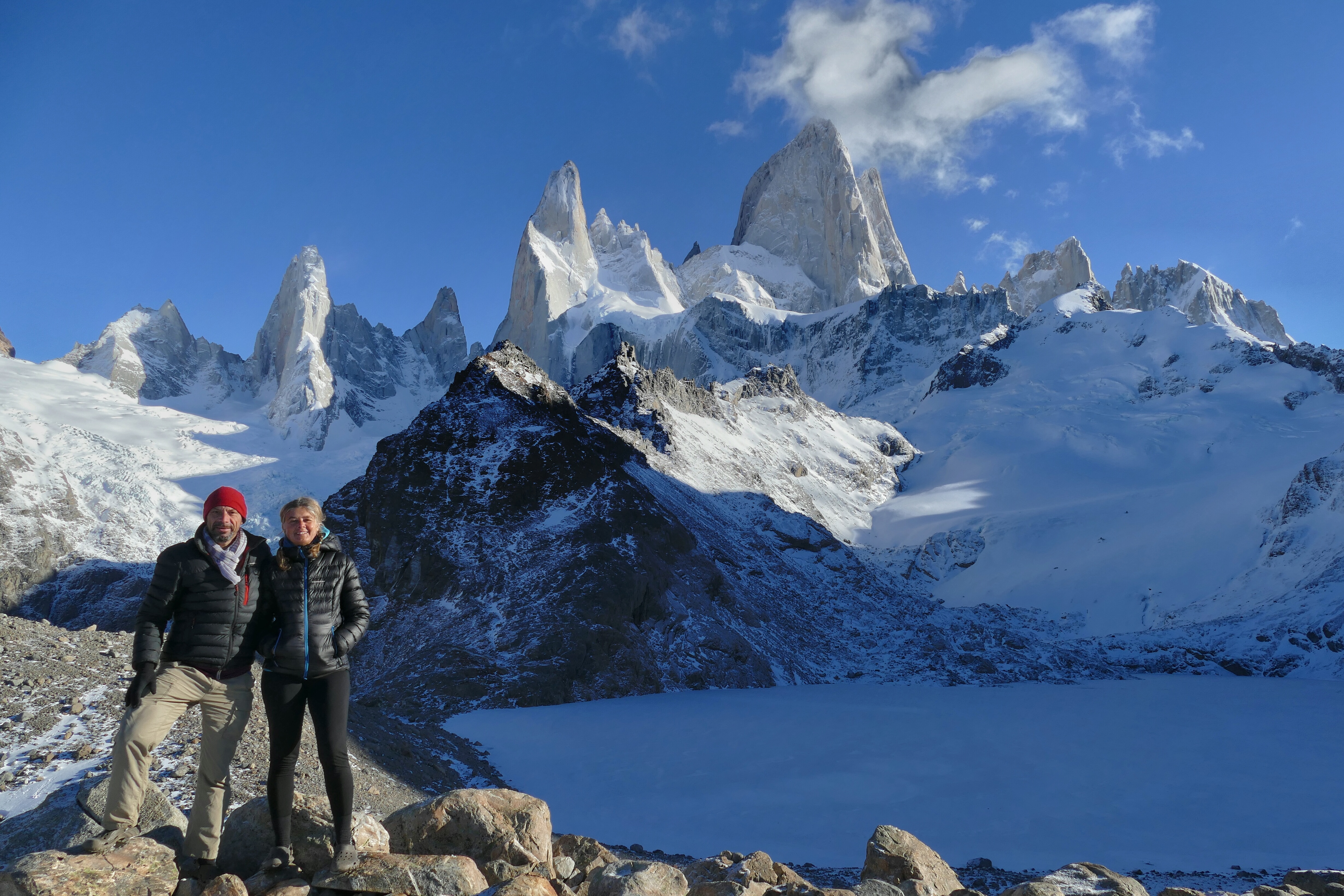 Isa et Manu devant le Fitz Roy